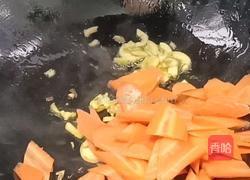 包菜胡萝卜炒鸡蛋的做法图解7