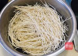 黄豆芽芹菜土豆卤面的做法图解10