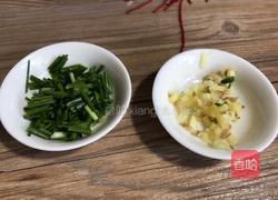 金针菇豆皮卷的做法图解3