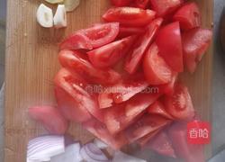 番茄炖牛腩的做法图解2