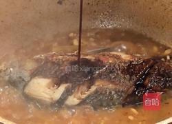 豆瓣鲫鱼的做法图解7