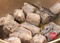 番茄烧排骨的做法图解6