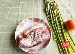 蒜苔肉丝 的做法图解1