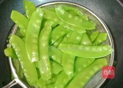 荷兰豆炒腊肠的做法图解6