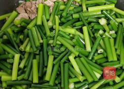 家常蒜苔炒肉的做法图解7