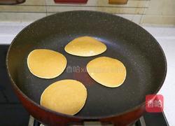儿童辅食零食香蕉松饼❗️奶香松饼零基础轻松制作的做法图解6