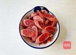 尖椒炒腊肠的做法图解3