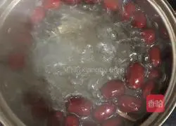 Illustration of how to make homemade red date rice porridge 1