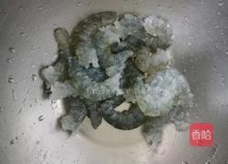 虾仁番茄炒蛋的做法图解1