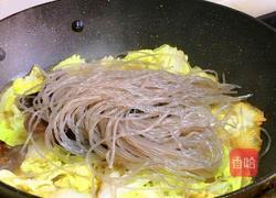 白菜配粉条的做法图解4