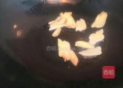 墨鱼莲子煲鸡汤的做法图解7