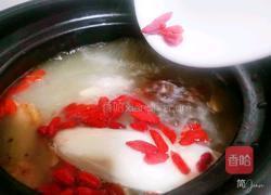 墨鱼莲子煲鸡汤的做法图解13