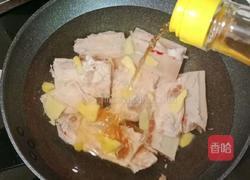 牛骨莲藕汤的做法图解3