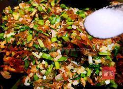 韭菜鸡蛋粉丝虾皮馅的做法图解12