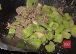 西芹炒牛肉的做法图解9
