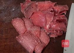 爆炒牛肉片的做法图解1