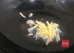 菜花炒肉的做法图解2