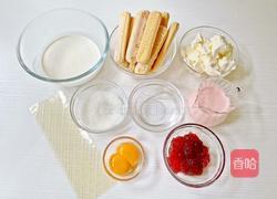 草莓提拉米苏的做法图解1
