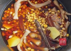 鸡爪焖黄豆的做法图解8