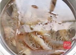 白灼虾的做法图解1