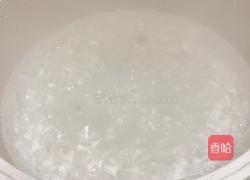 牛肉丸生菜汤的做法图解1