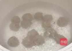 牛肉丸生菜汤的做法图解2