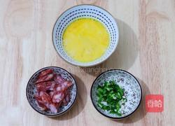 腊肠鸡蛋炒饭的做法图解5