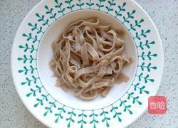 香菇木耳肉酱面（宝宝版）的做法图解6