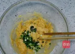 Illustration of how to make homemade white radish pancakes with zero basic knowledge, just stir and succeed 8