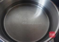 花菜木耳炒肉片的做法图解2