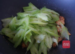 西芹炒肉片的做法图解10