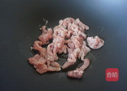 洋葱木耳炒肉丝的做法图解5