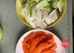 炒杂蔬的做法图解1