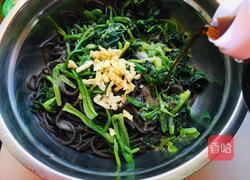 凉拌蕨根粉的做法图解4