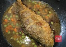 红烧大黄鱼的做法图解8