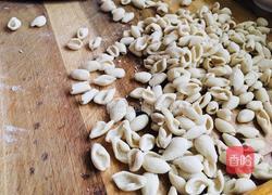 羊肉烩荞面麻食的做法图解1