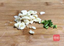 虾皮枸杞溜白菜的做法图解2