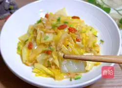 Illustration of how to make dried shrimps, wolfberry and cabbage 9