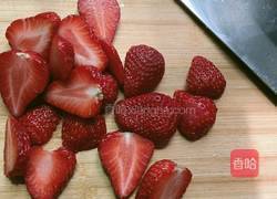 草莓果冻的做法图解2
