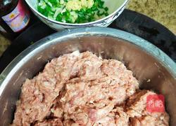 皮薄馅儿多大肉包的做法图解2