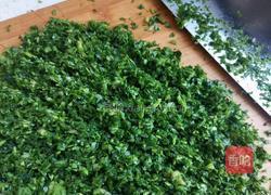 酸汤荠菜鲜肉馄饨的做法图解2