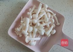 白玉菇炒莴笋的做法图解3