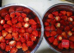 零糖低卡草莓酱的做法图解2
