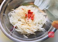 糖醋萝卜丝的做法图解4