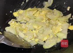 鸡蛋炒西葫芦的做法图解12