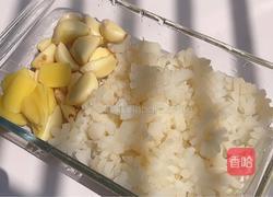 蒜香鱿鱼花的做法图解1