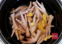 柠檬百香果凤爪的做法图解3