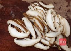 香菇米线的做法图解1