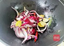 Illustration of how to make chicken wings, rice cake and shrimp stew 8