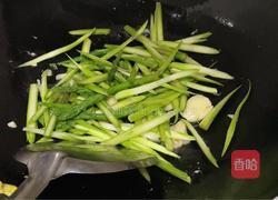 鸡蛋炒芦笋的做法图解5
